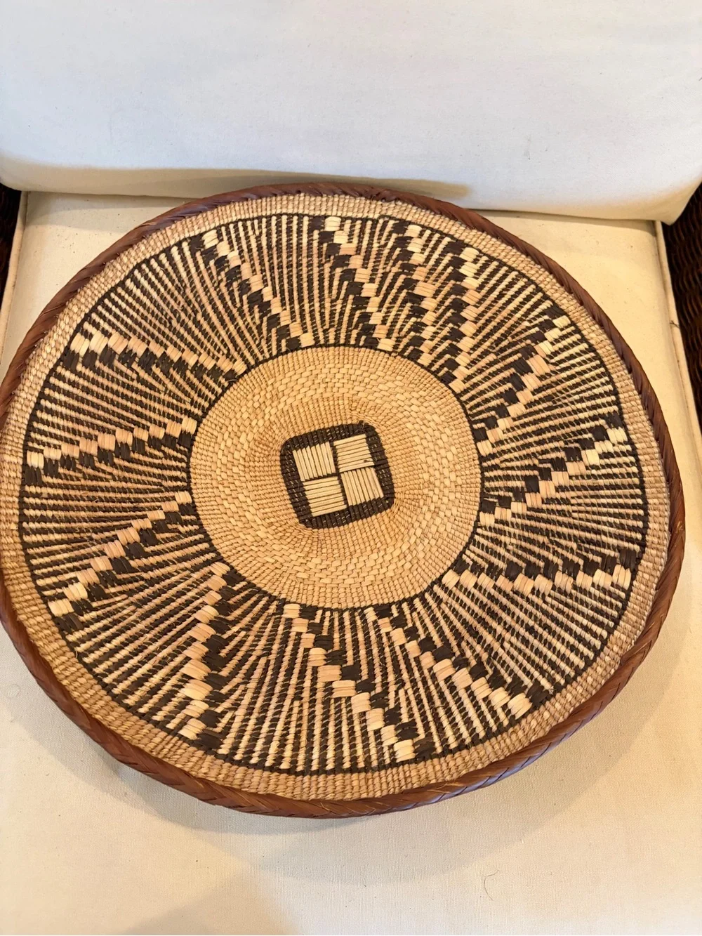 NEW Africa Woven Basket. Made by the Binga people of Zambia/Zimbabwe
